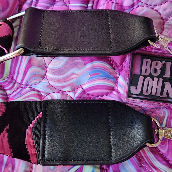 Betsey Johnson | UV COLOR CHANGING Quilted Heart Puffer Totebag - Picture 10 of 15